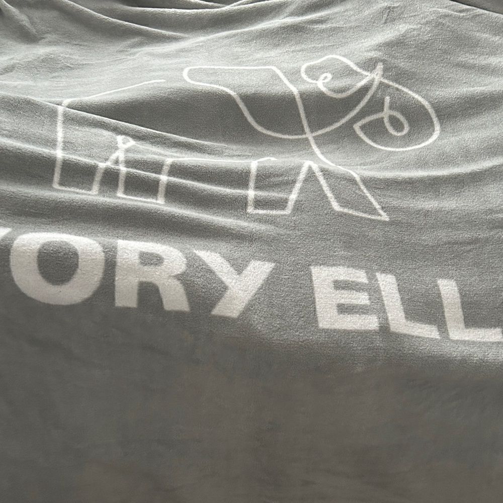 Ivory Ella Logo Fleece Blanket in Grey